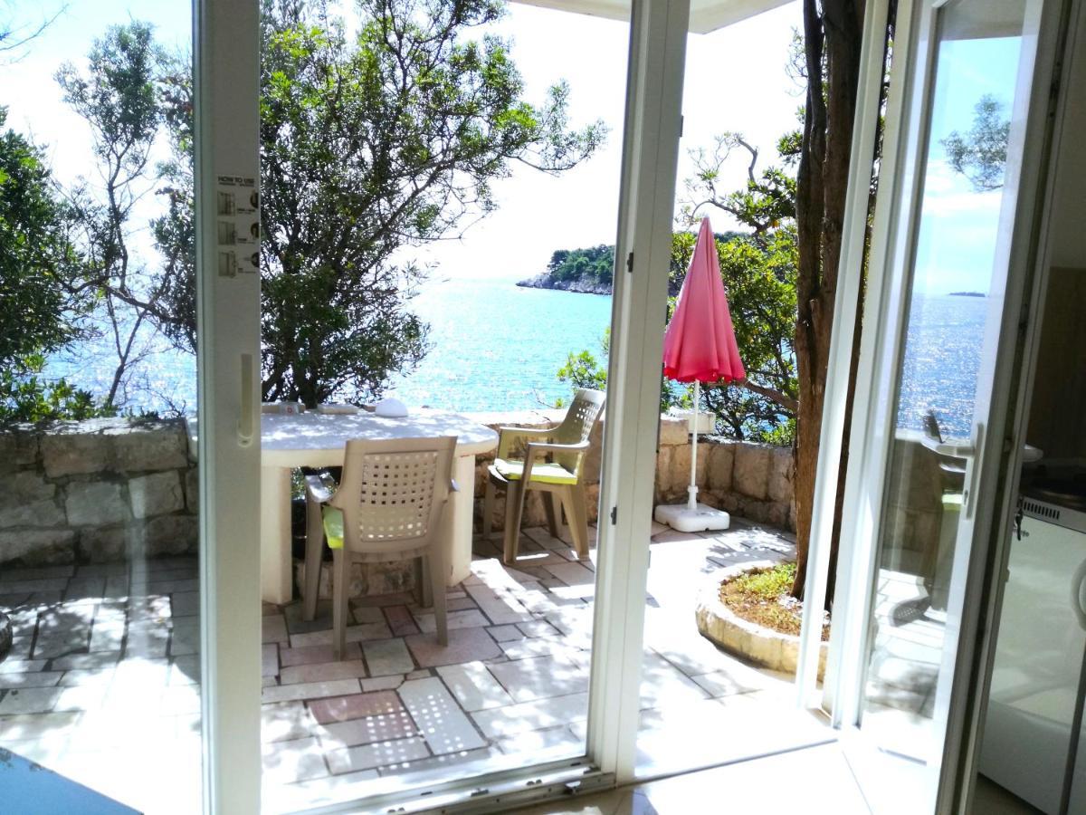 Beach House On The Cliff Zaton  Bagian luar foto