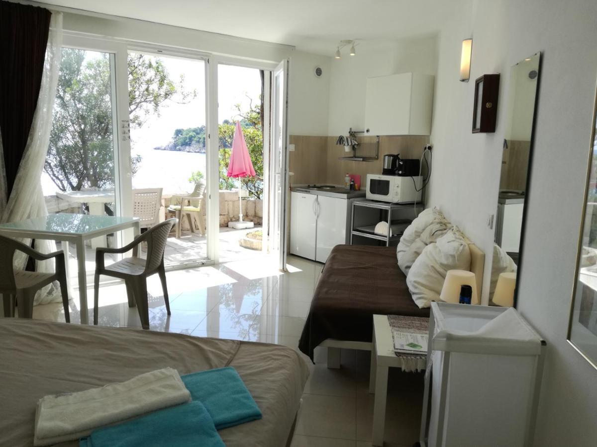 Beach House On The Cliff Zaton  Bagian luar foto
